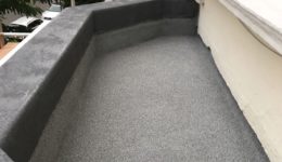 Non-slip balcony surface