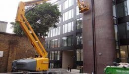 brick-repair-from-cherry-picker