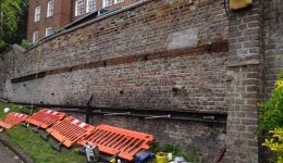 cintec-restraint-anchors-during-installation