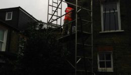 crack-stitches-reinforcing-the-corner