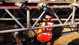 masonry-beams-being-cut