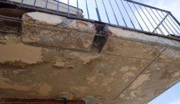 concrete walkway-before-repair