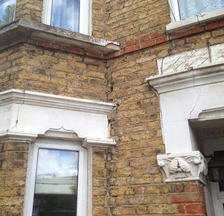 Cracks in Bay Window Cracks in Bay Window